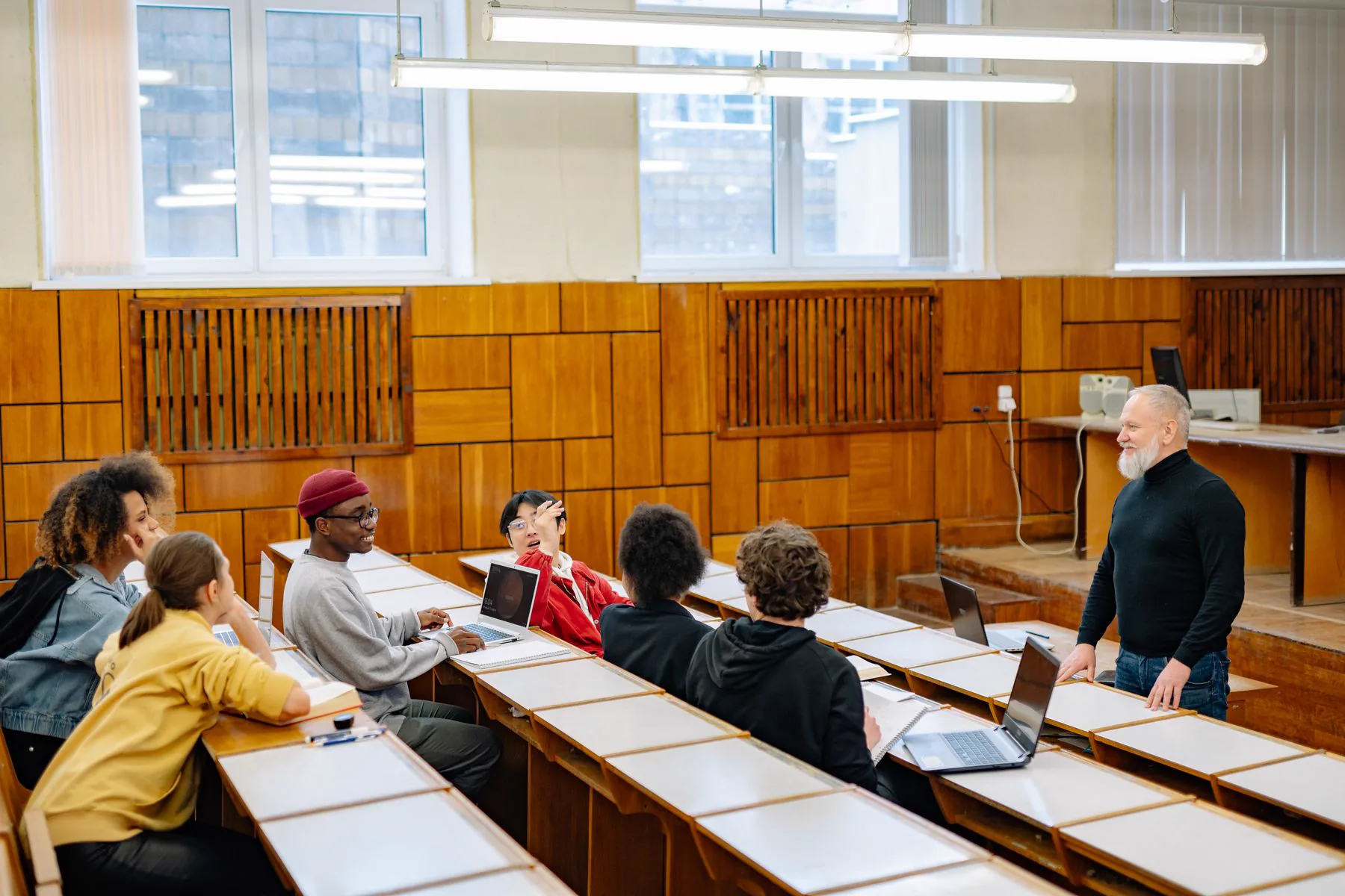 Students listen during a university class.